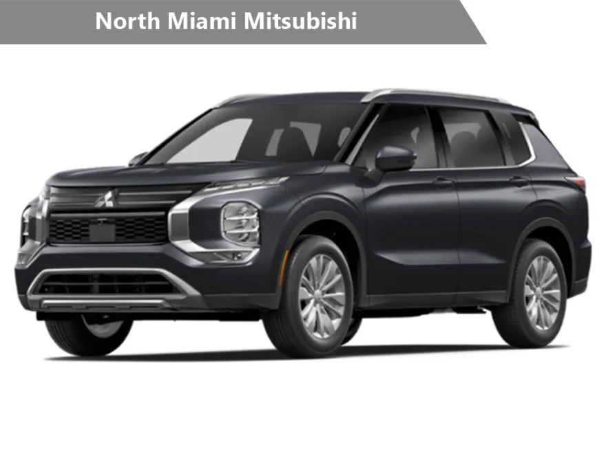 2025 Mitsubishi Outlander SE photo 1