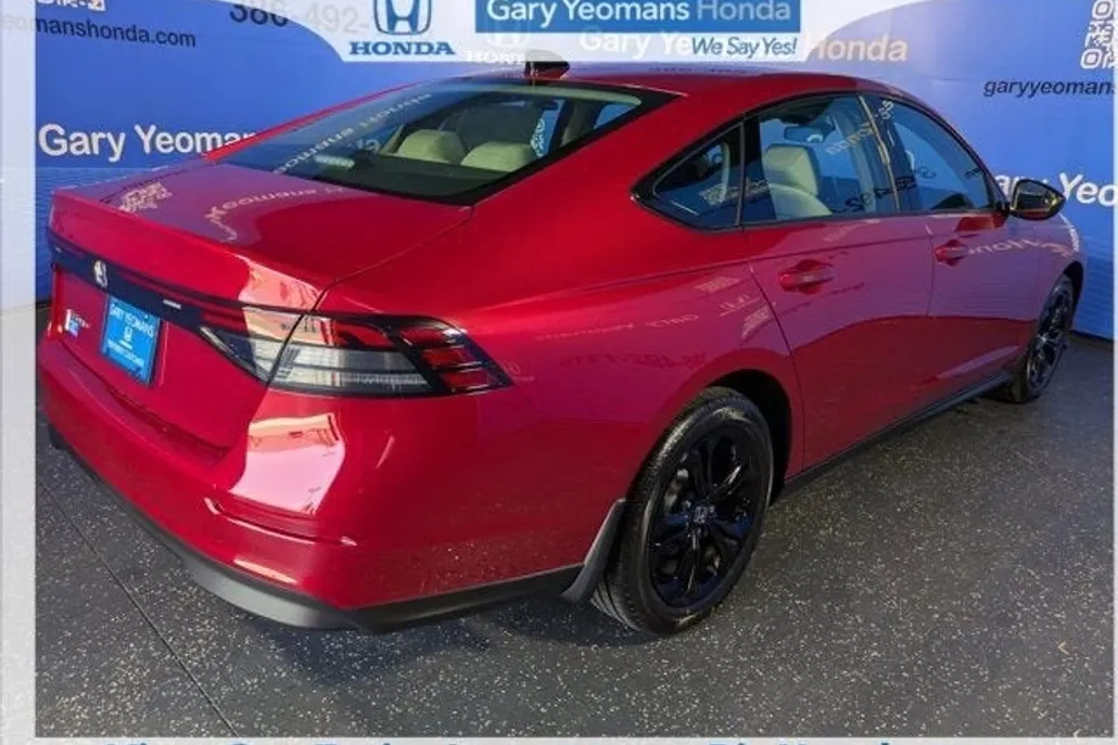 2025 Honda Accord SE photo 1