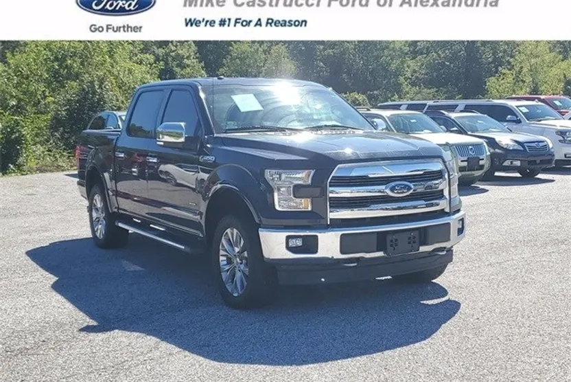 2017 Ford F-150 Lariat photo 1