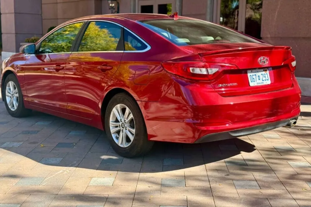 2017 Hyundai Sonata SE Eco photo 1