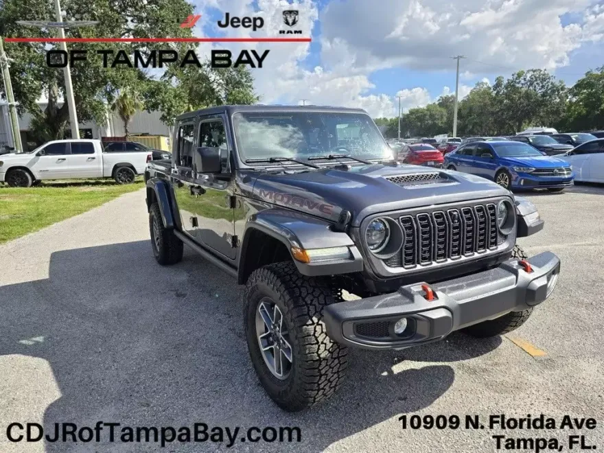 2025 Jeep Gladiator Mojave photo 1