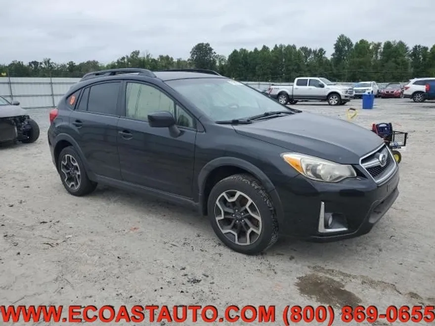 2017 Subaru Crosstrek Premium photo 1
