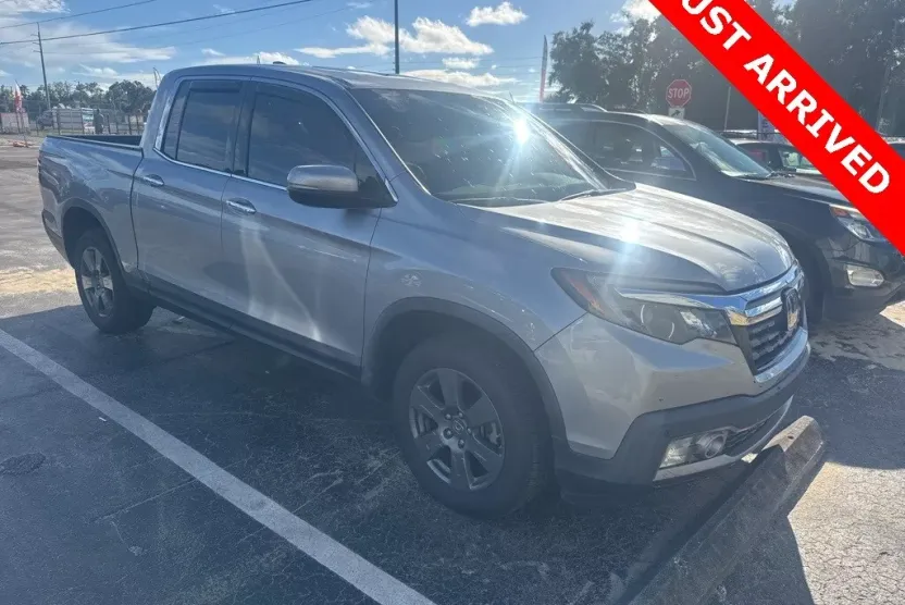2020 Honda Ridgeline RTL-E photo 1