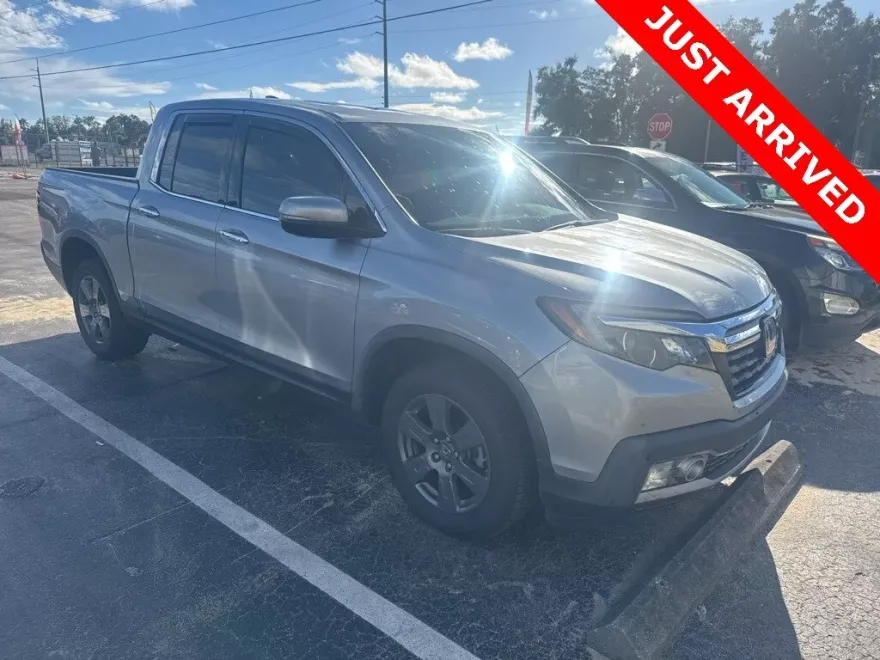 2020 Honda Ridgeline RTL-E photo 1