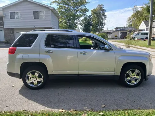 2013 Gmc Terrain SLE photo 4