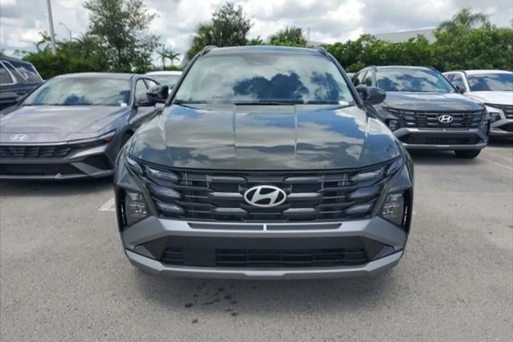2026 Hyundai Tucson SEL photo 1