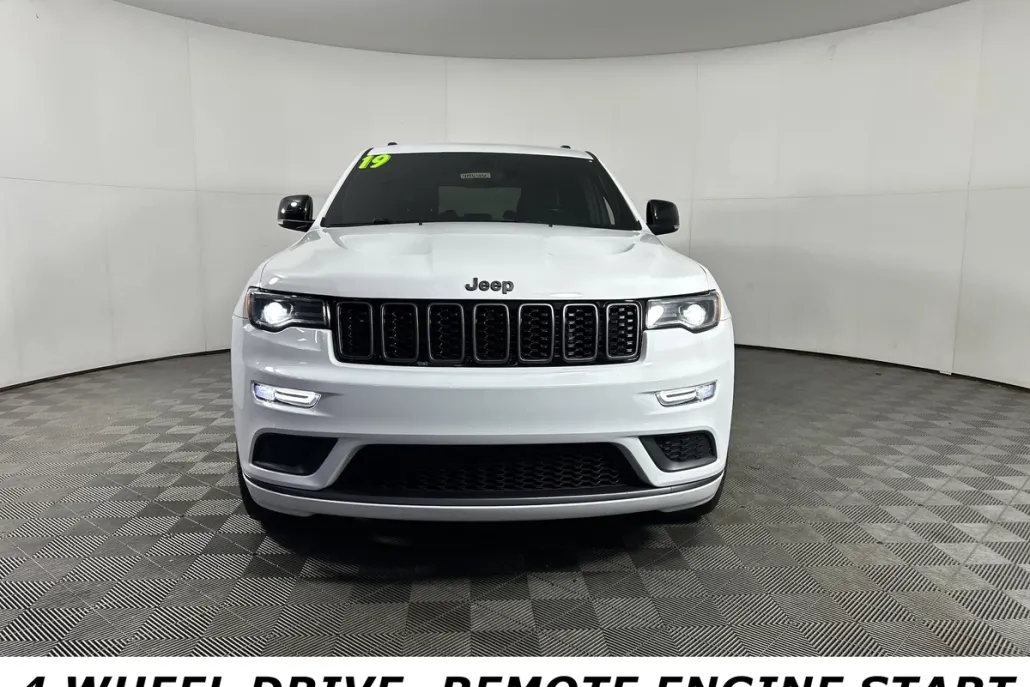 2019 Jeep Grand Cherokee Limited photo 1