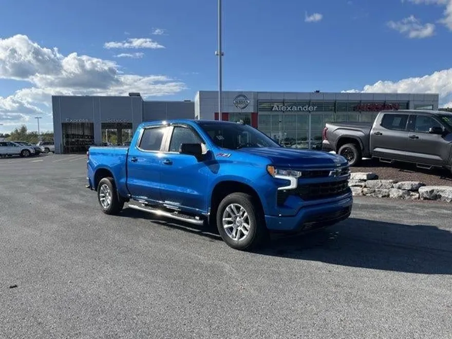 2022 Chevrolet Silverado 1500 RST photo 1