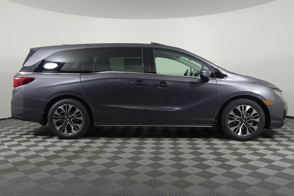 2026 Honda Odyssey Elite photo 1