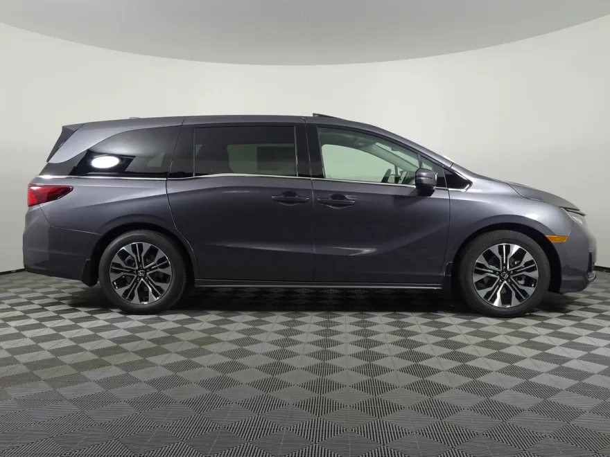2026 Honda Odyssey Elite photo 1