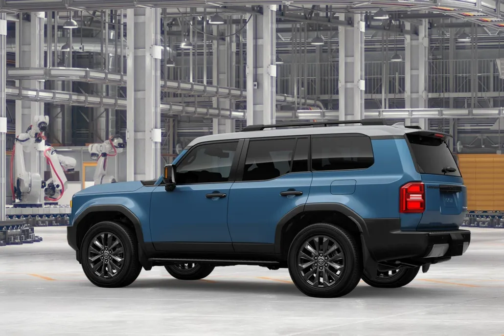 2026 Toyota Land Cruiser photo 1