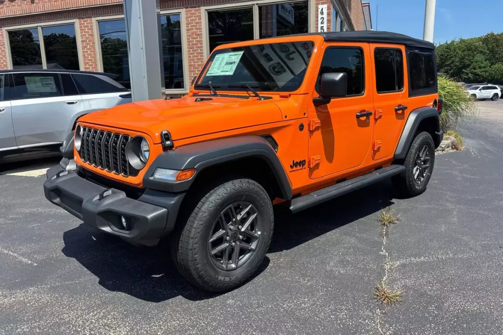 2025 Jeep Wrangler Sport S photo 1
