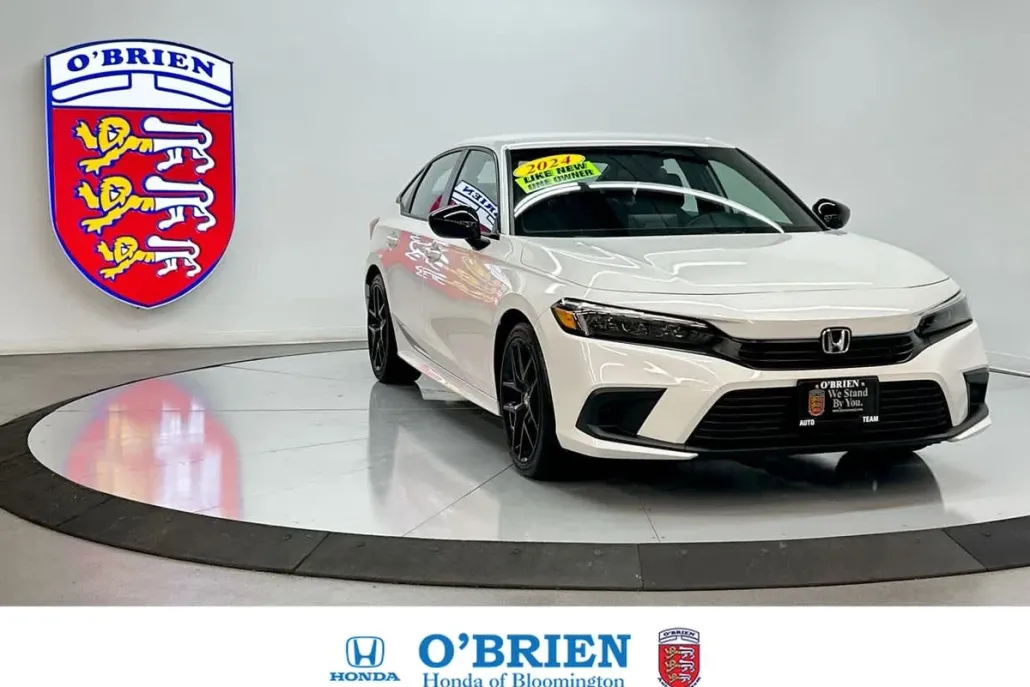 2024 Honda Civic Sport photo 1
