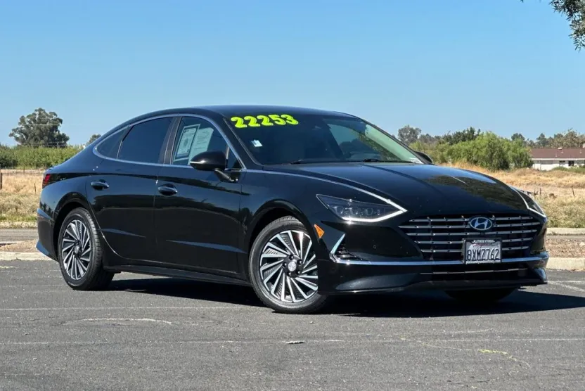2021 Hyundai Sonata Hybrid Limited photo 1