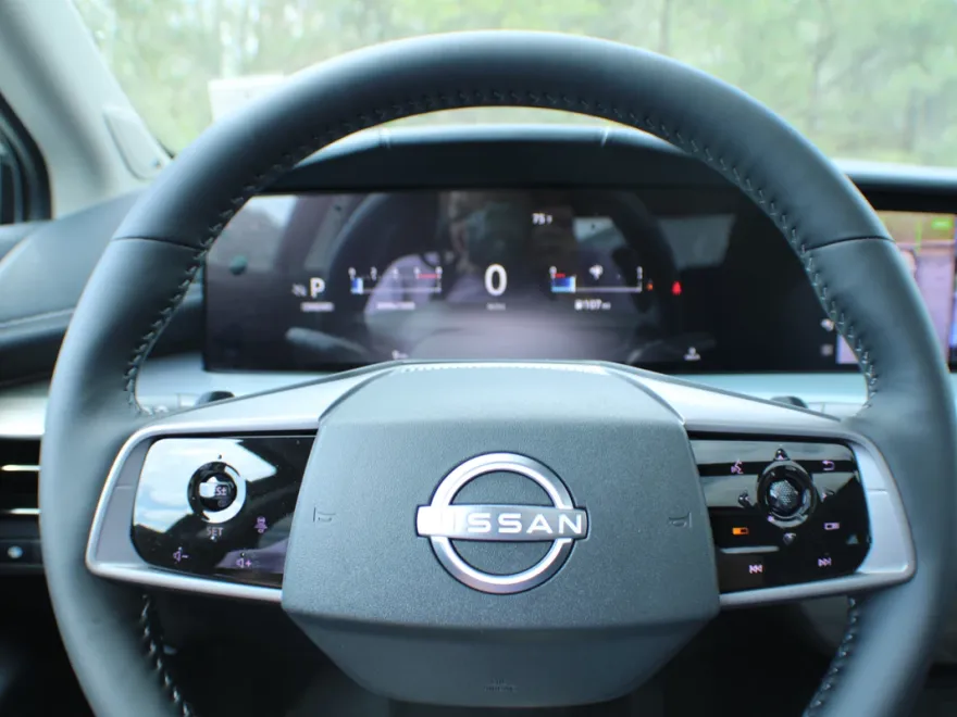 2025 Nissan Murano SL photo 1