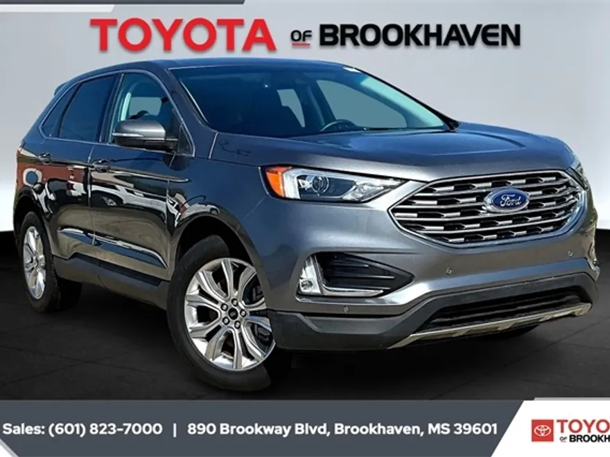 2024 Ford Edge Titanium photo 1