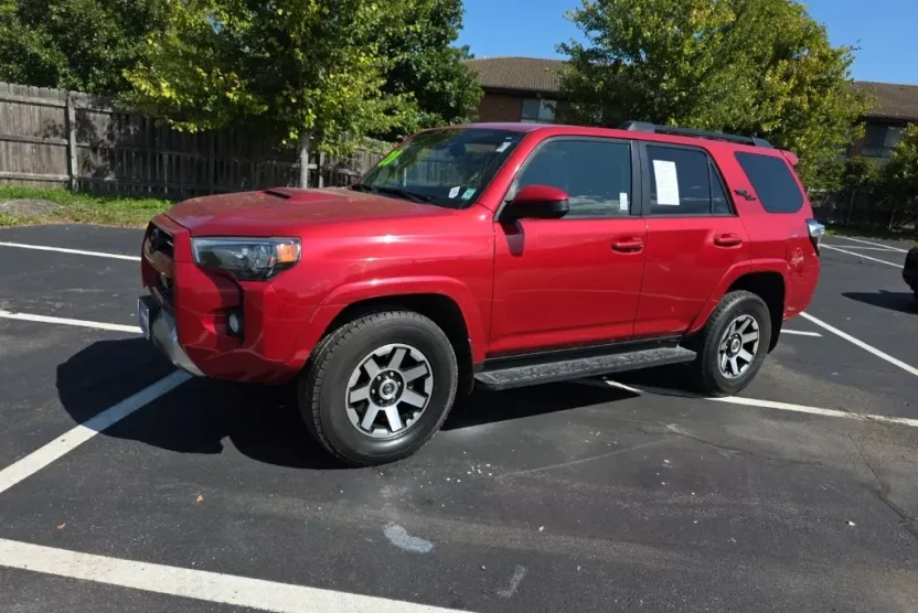 2020 Toyota 4Runner TRD Off-Road Premium photo 1