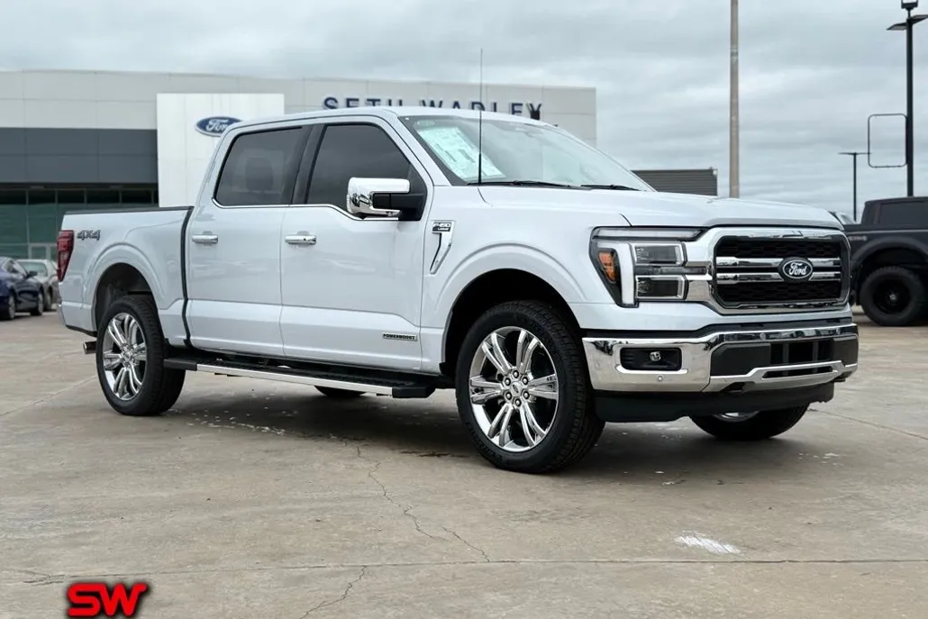 2025 Ford F-150 Lariat photo 1