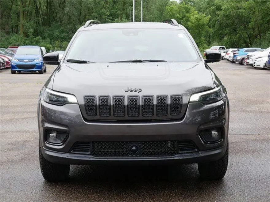2022 Jeep Cherokee X photo 1