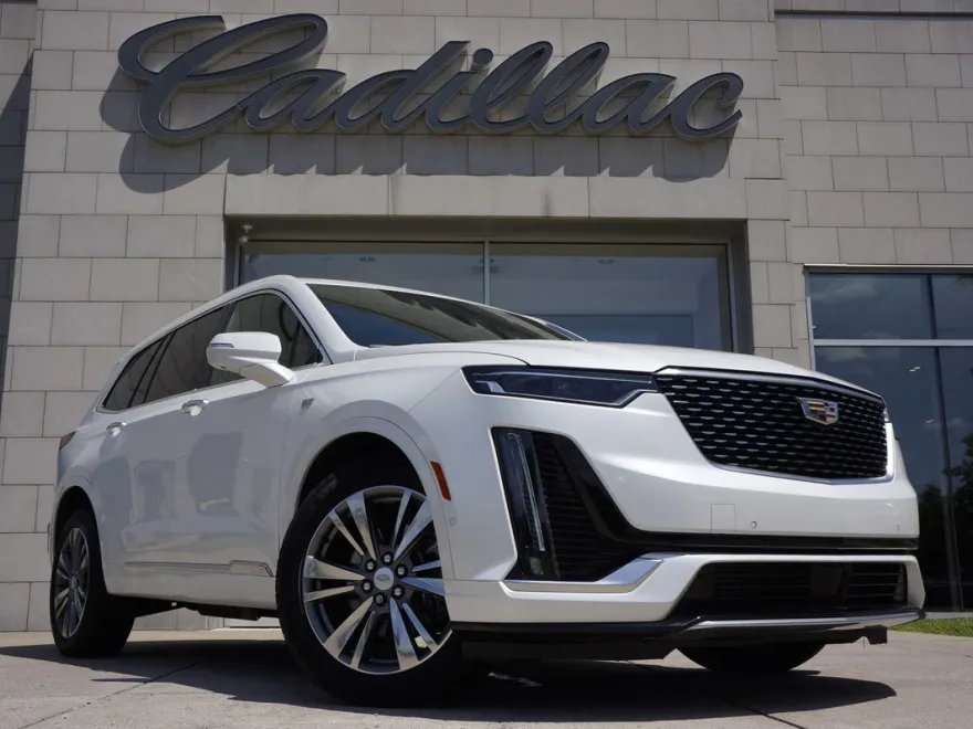 2024 Cadillac XT6 Premium Luxury photo 1