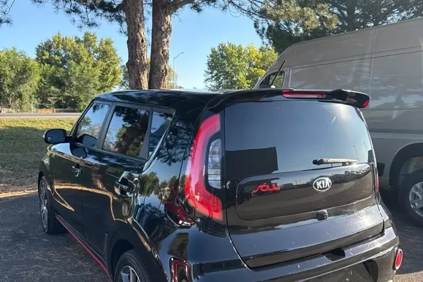 2017 Kia Soul Exclaim photo 1