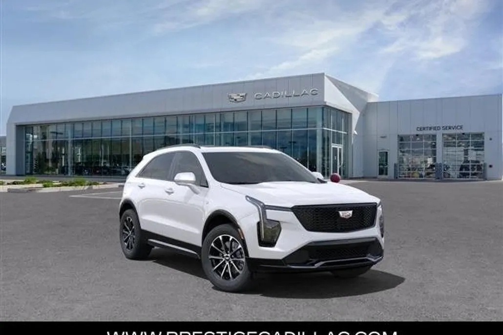 2025 Cadillac XT4 Sport photo 1