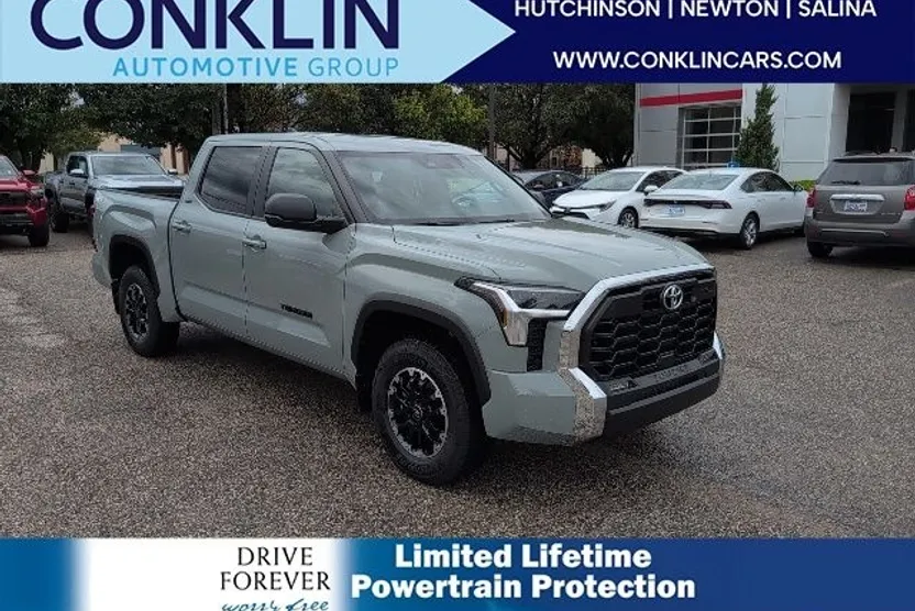 2026 Toyota Tundra SR5 photo 1