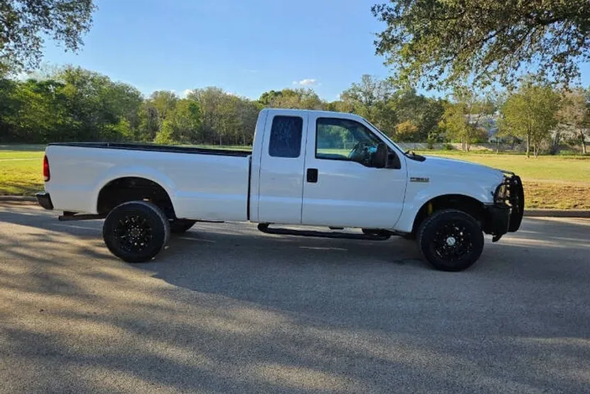 2007 Ford F-250 XL photo 1