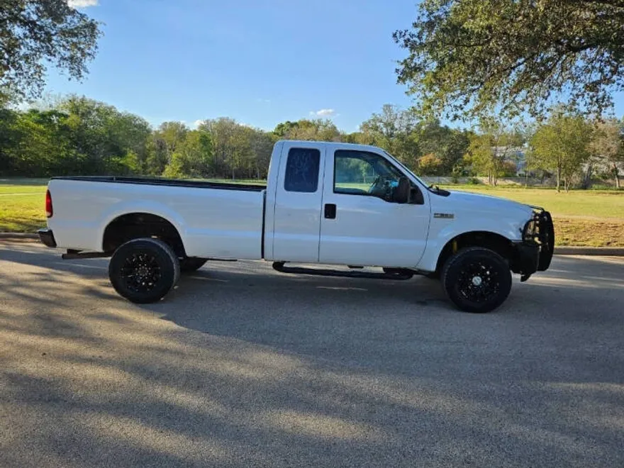 2007 Ford F-250 XL photo 1