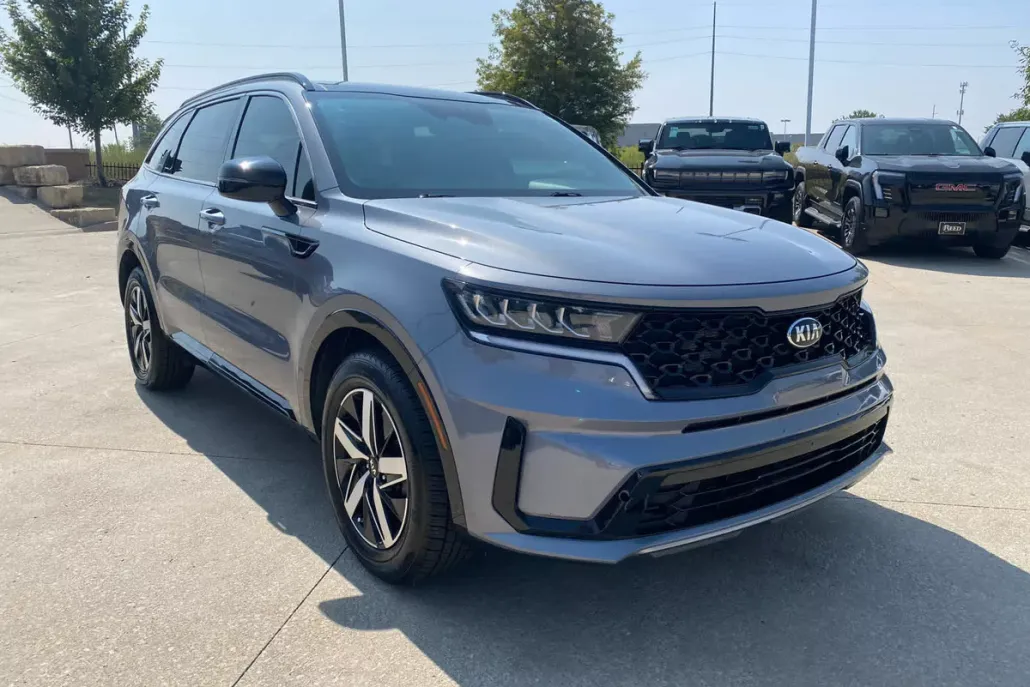 2021 Kia Sorento S photo 1