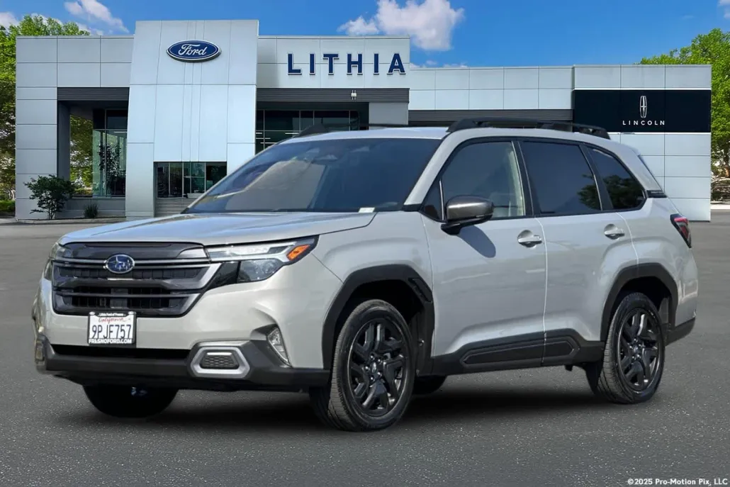 2025 Subaru Forester Limited photo 1
