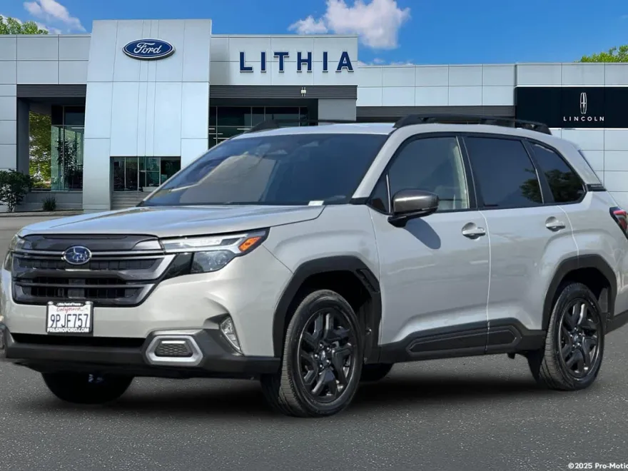 2025 Subaru Forester Limited photo 1