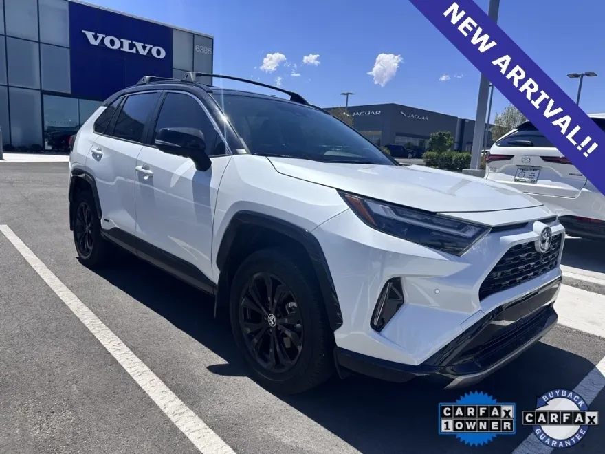 2024 Toyota RAV4 Hybrid XSE photo 1