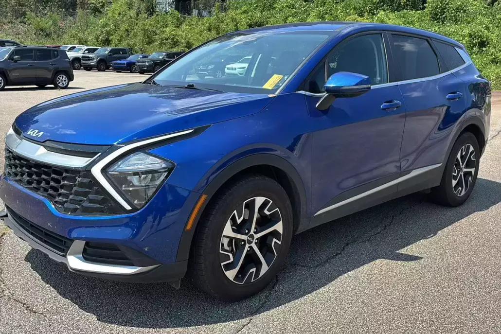 2023 Kia Sportage EX photo 1