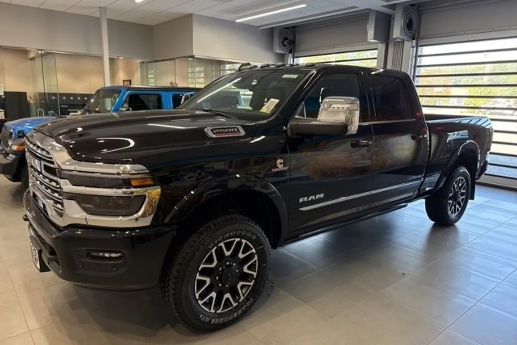2025 Ram 2500 Limited photo 1