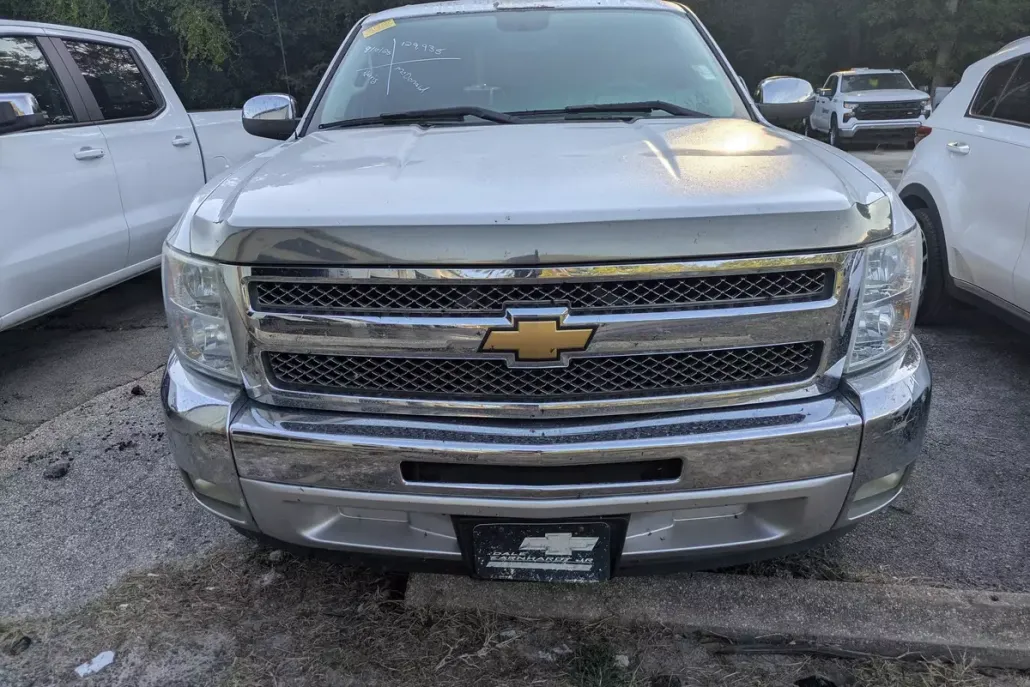 2012 Chevrolet Silverado 1500 LT photo 1