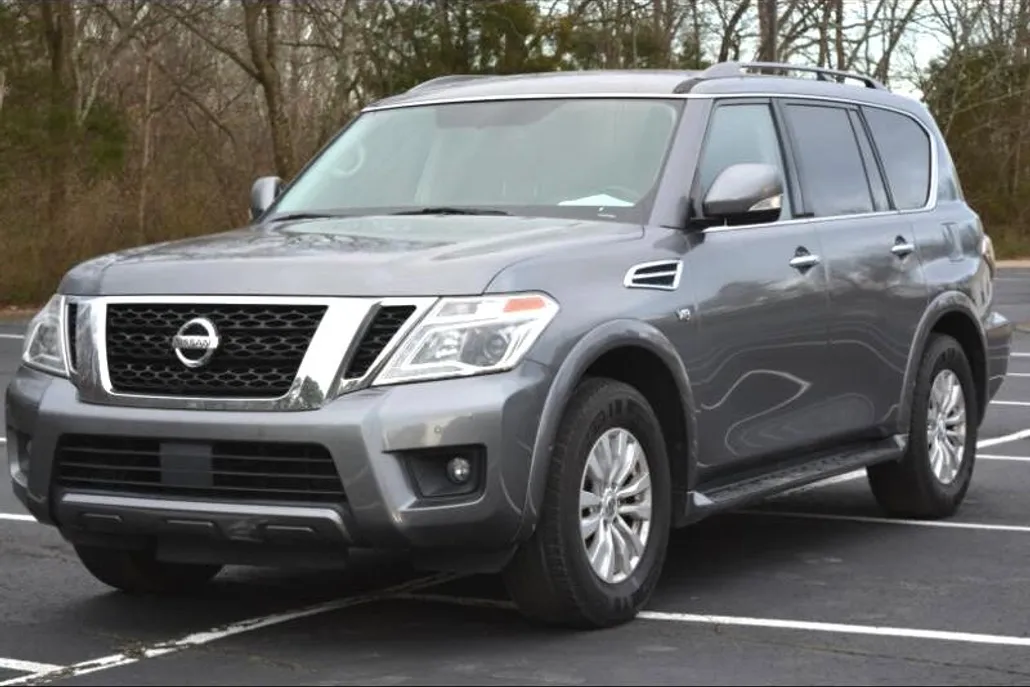 2019 Nissan Armada SV photo 1