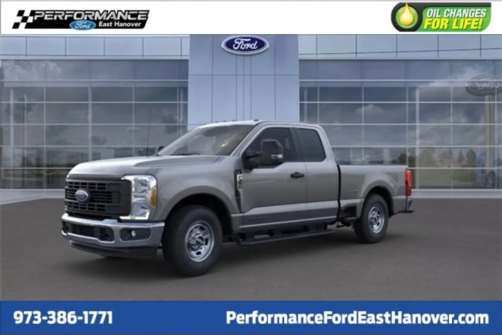 2024 Ford F-350 XL photo 1