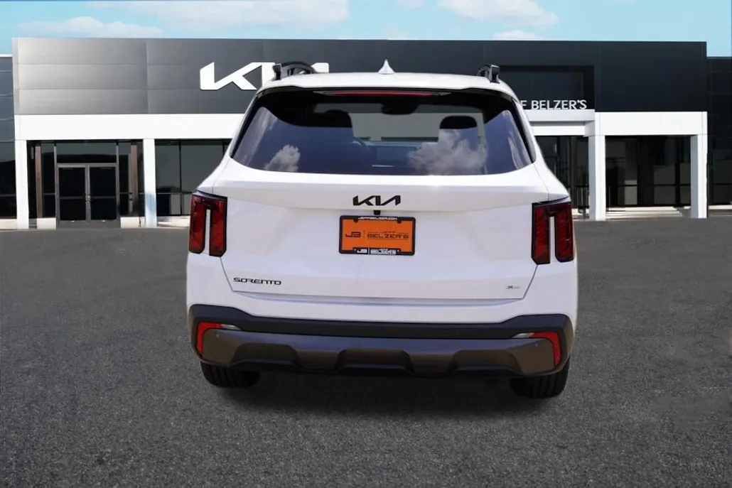 2025 Kia Sorento X-Line SX photo 1