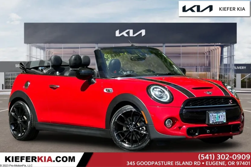 2021 Mini Cooper Convertible S photo 1