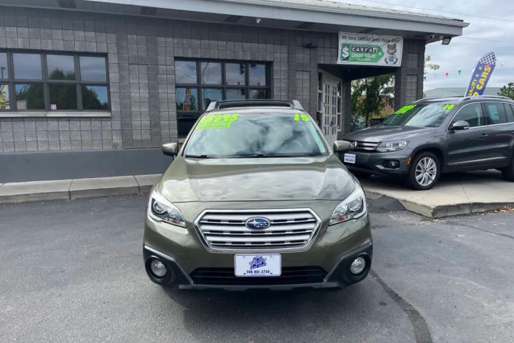2015 Subaru Outback 2.5i Premium photo 1