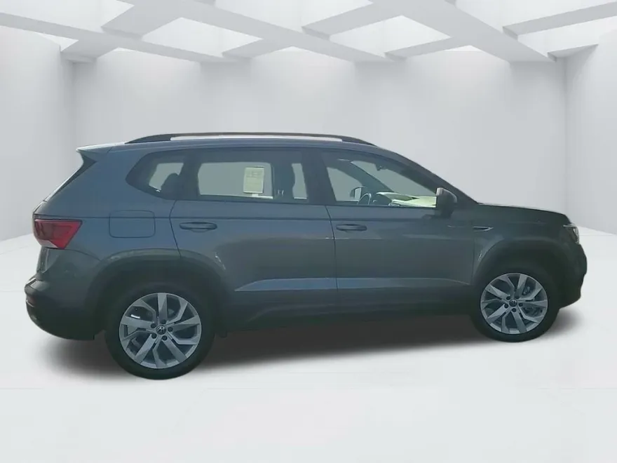 2023 Volkswagen Taos S photo 1