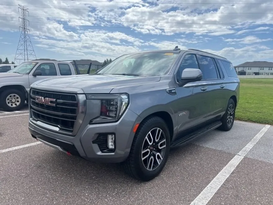 2021 Gmc Yukon XL AT4 photo 1