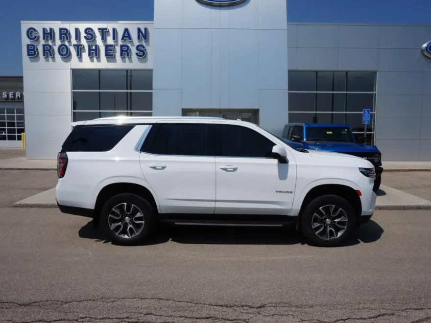 2021 Chevrolet Tahoe LT photo 1