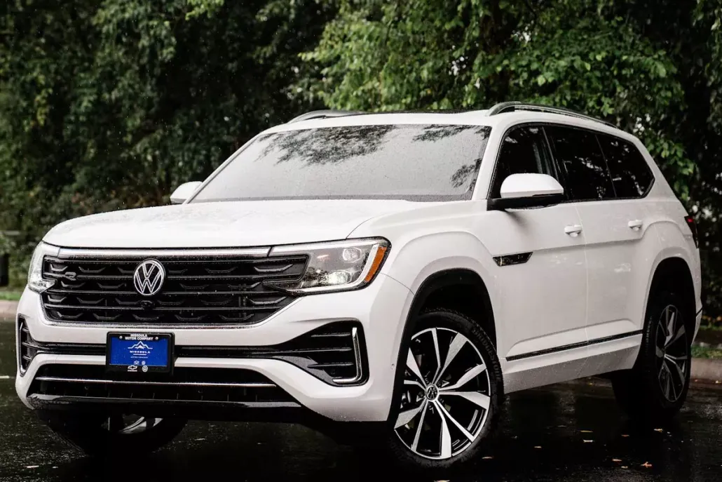 2025 Volkswagen Atlas SEL Premium R-Line photo 1