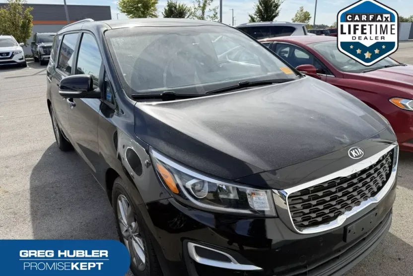 2020 Kia Sedona EX photo 1