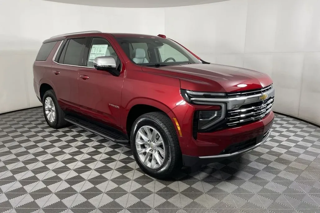2025 Chevrolet Tahoe Premier photo 1