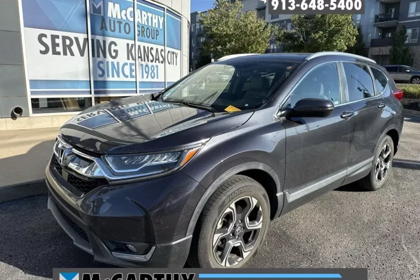 2019 Honda CR-V Touring photo 1