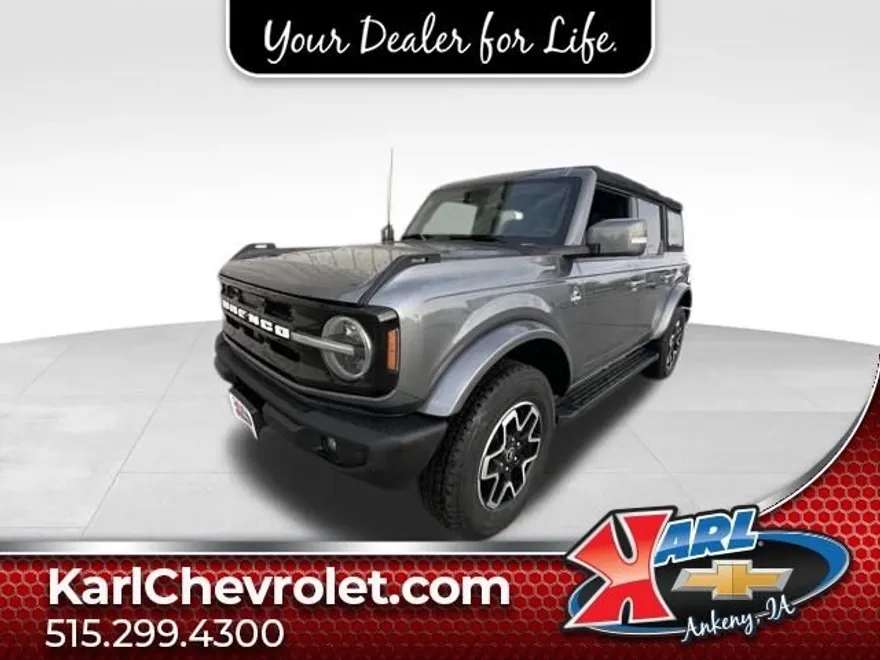 2022 Ford Bronco Outer Banks photo 1