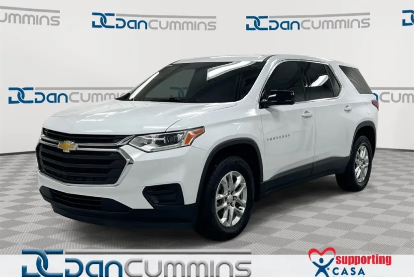2020 Chevrolet Traverse LS photo 1